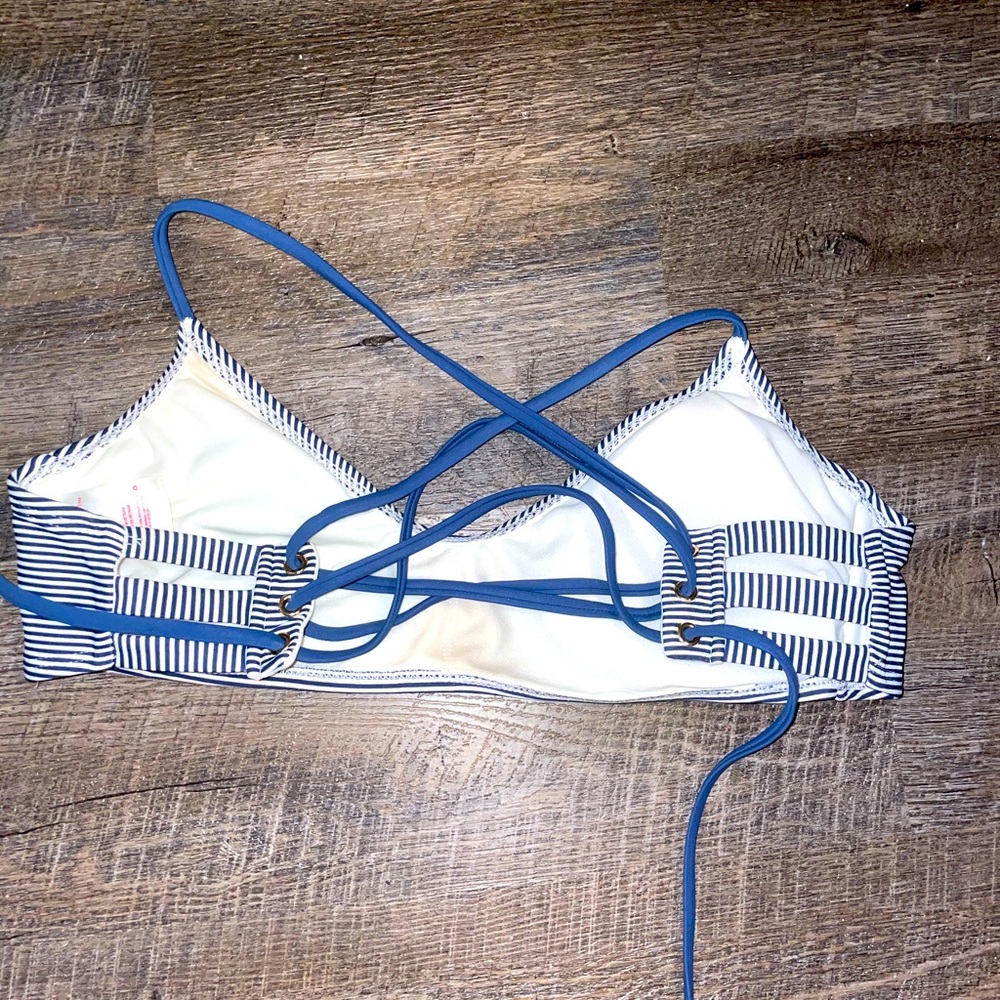 Target Bikini Top - Picture 2 of 4